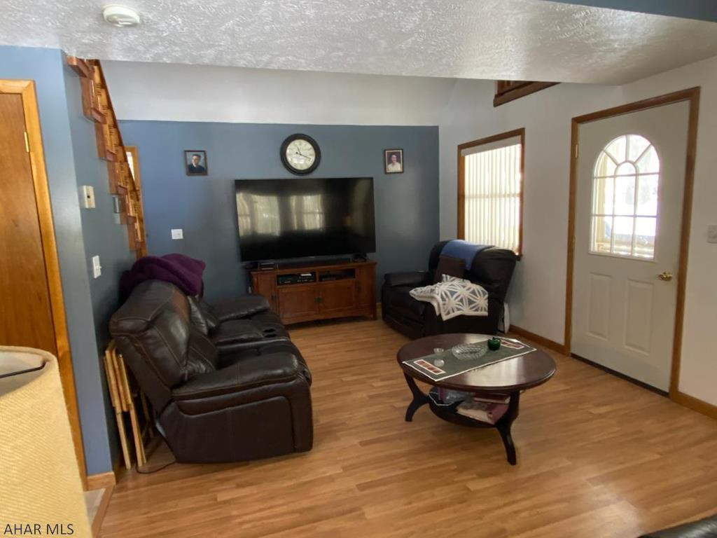 Glendale Yearound - Residential