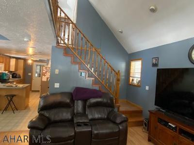 Glendale Yearound - Residential