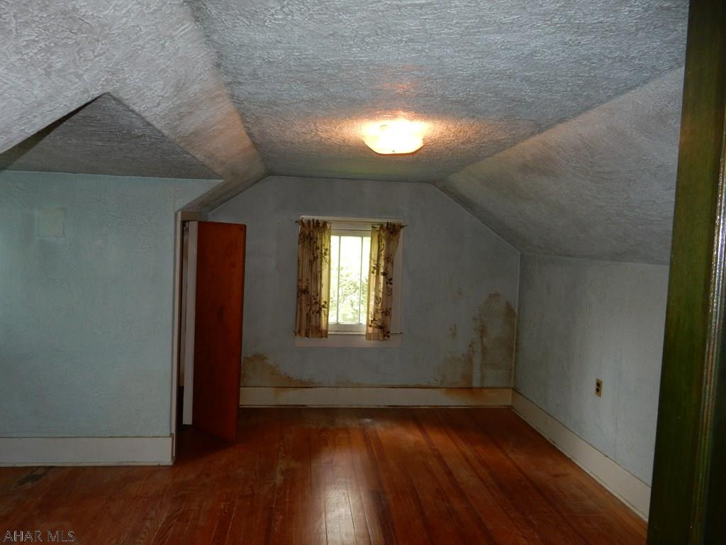 Lakemont - Residential