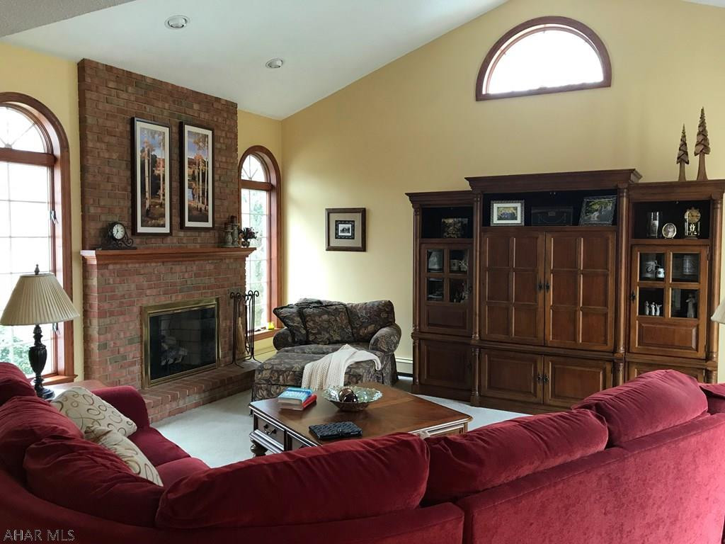 Stonehedge - Residential