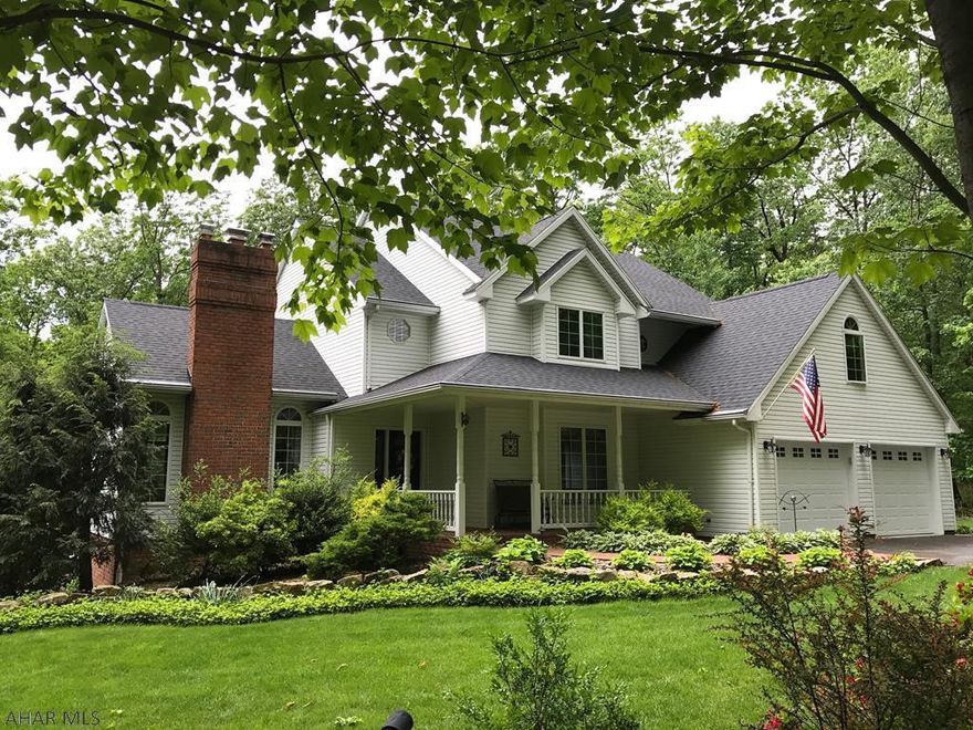 Quality built 3 or 4 bedroom home on 1.6 manicured acres in Stonehedge.  Granite counter tops in kitchen.  Chair rail, crown molding.  Large Rec Room could be used as 4th bedroom, if needed.  Den/Study on first floor.  Total of 3 1/2 baths.  Gas hot water heat. 2 separate central air systems.