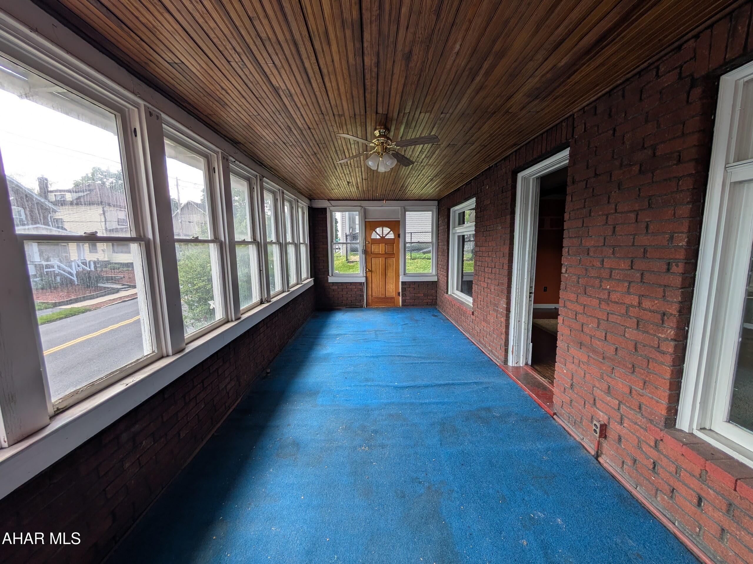 Juniata - Residential