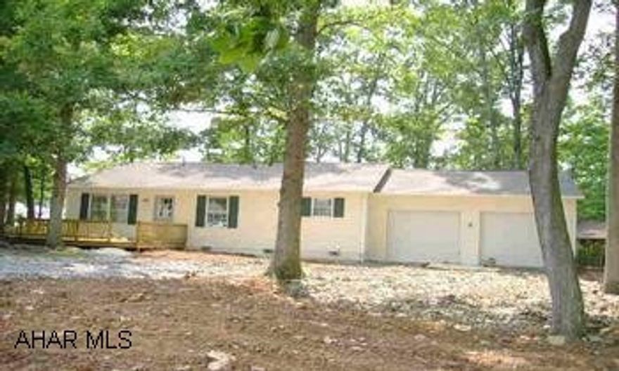 Newer ranch w/3 bedrooms, 1.5 baths, heat pump, and a two car attached garage! Newer ranch w/3 bedrooms, 1.5 baths, heat pump, and a two car attached garage!  Level lot with public sewer and water, gravel driveway.