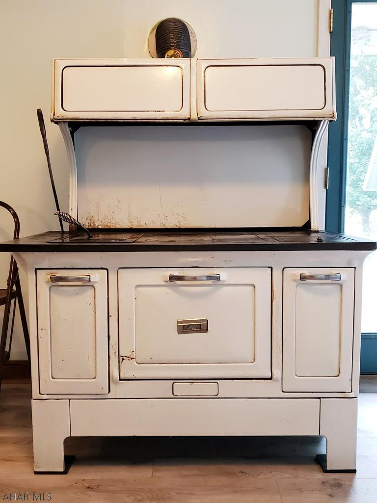 Unknown - Residential