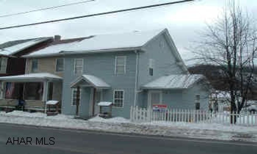 Great home-large flat fenced lot-2 or 3 BR-many updates. Won't last! Lovely home in terrific condition-must see- great price-better hurry!