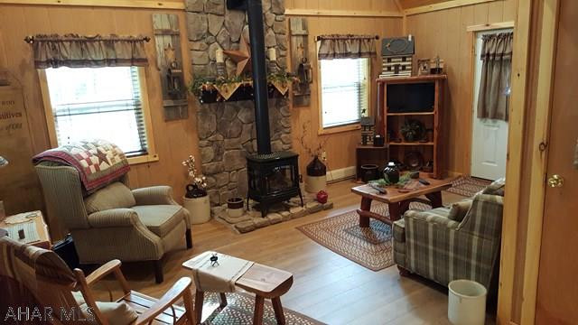 Glendale Yearound - Residential