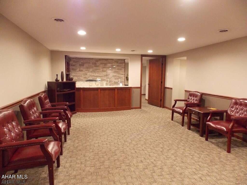 None - Commercial Lease