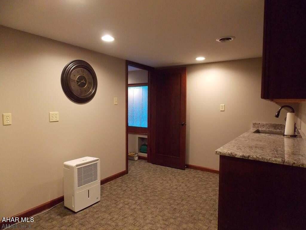 None - Commercial Lease