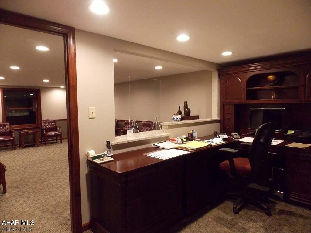 None - Commercial Lease