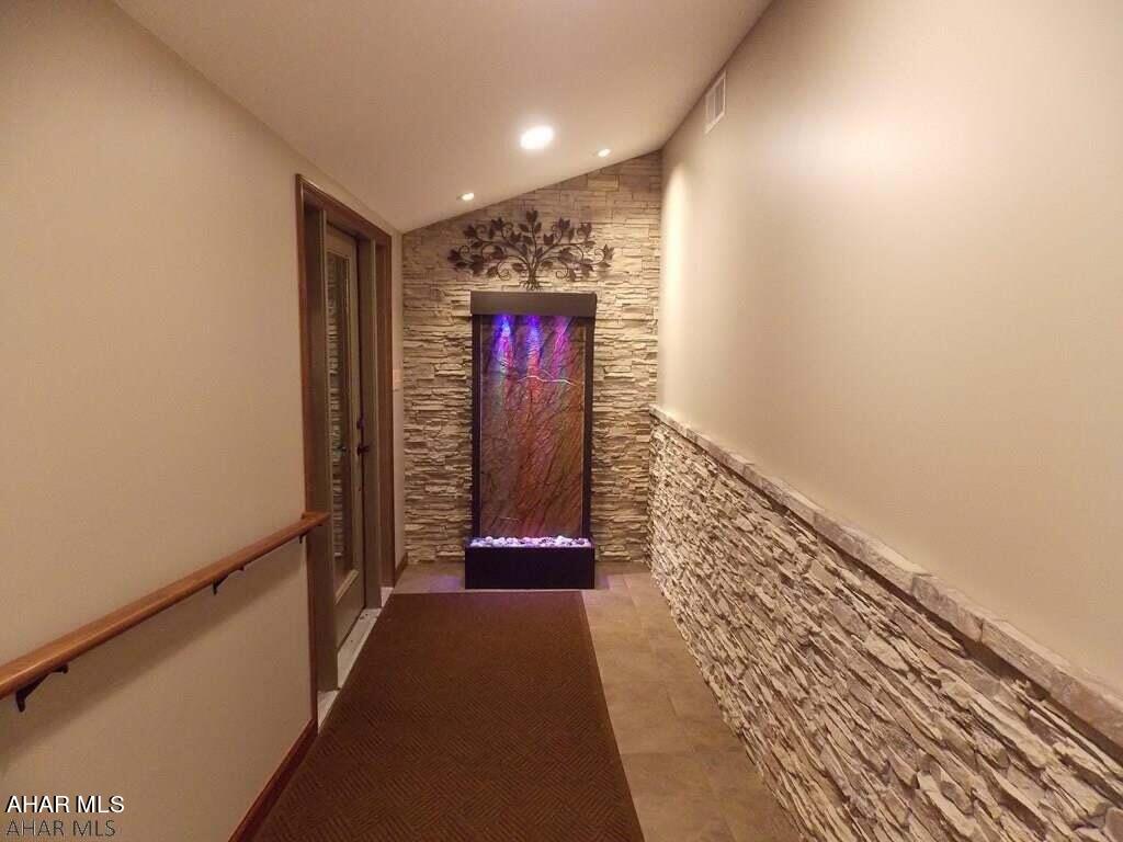 None - Commercial Lease