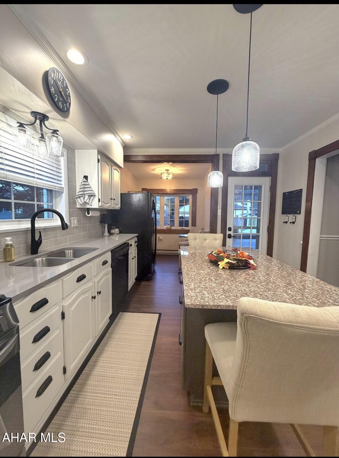 Mansion Park - Residential