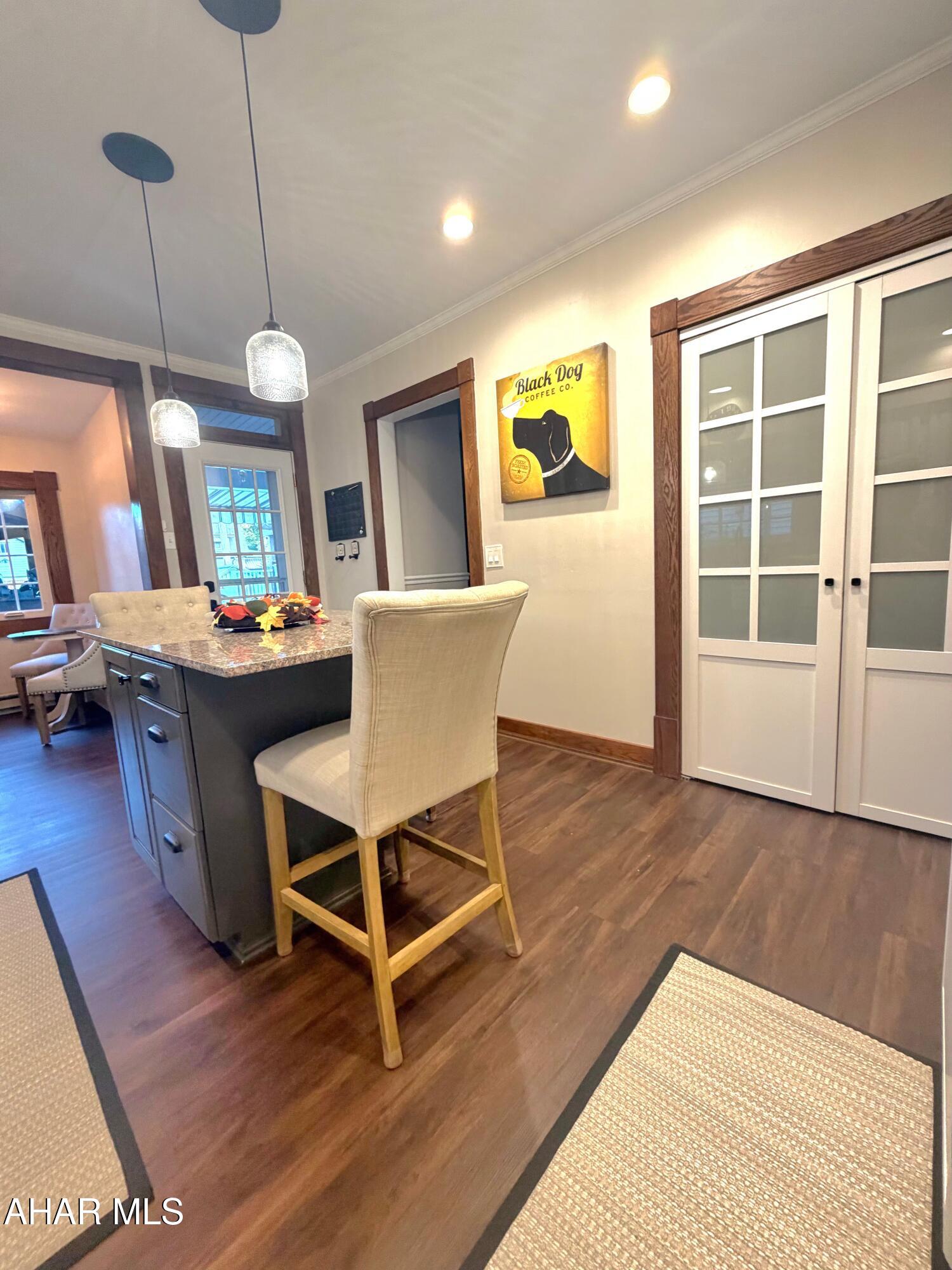 Mansion Park - Residential