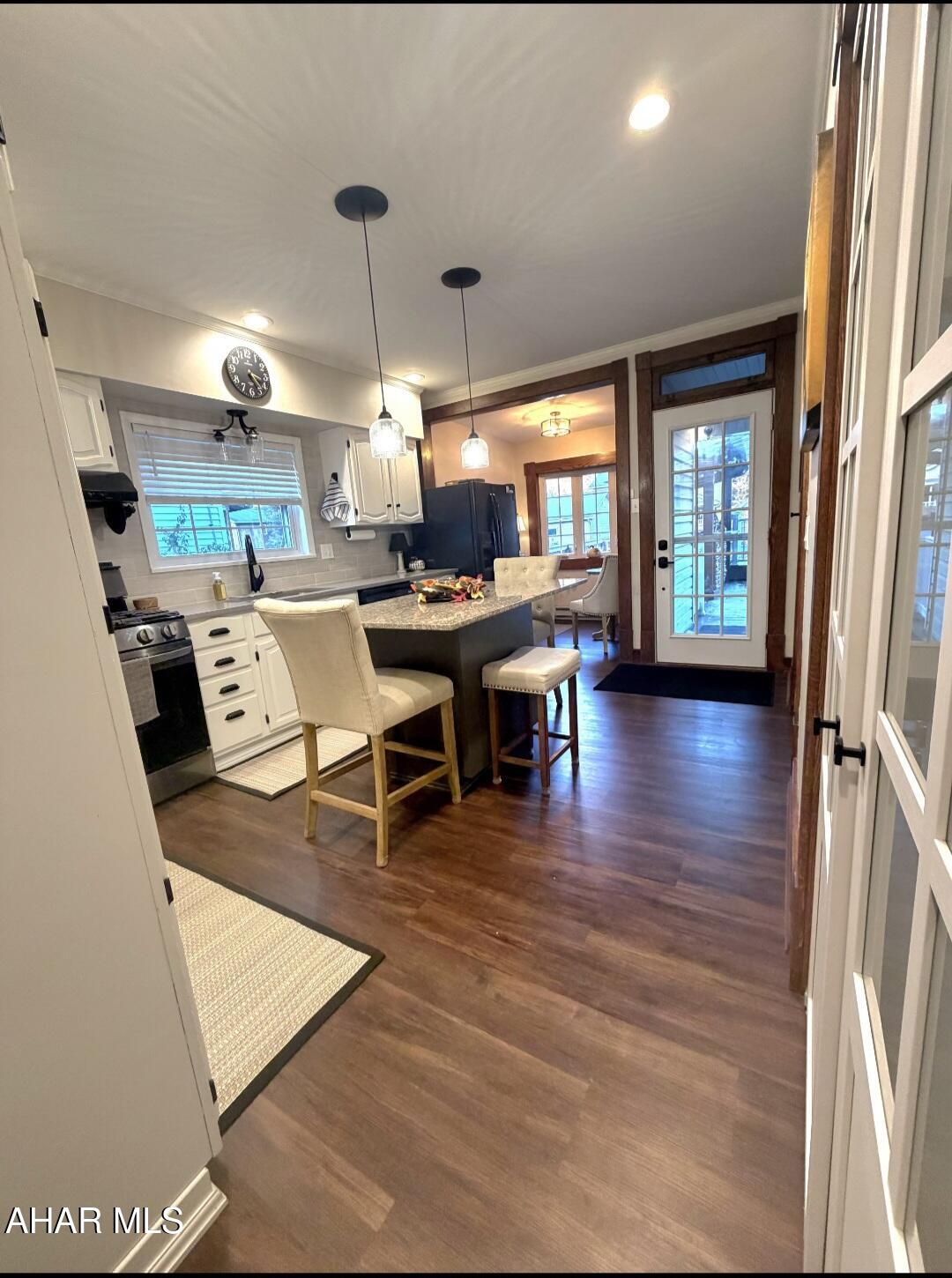 Mansion Park - Residential