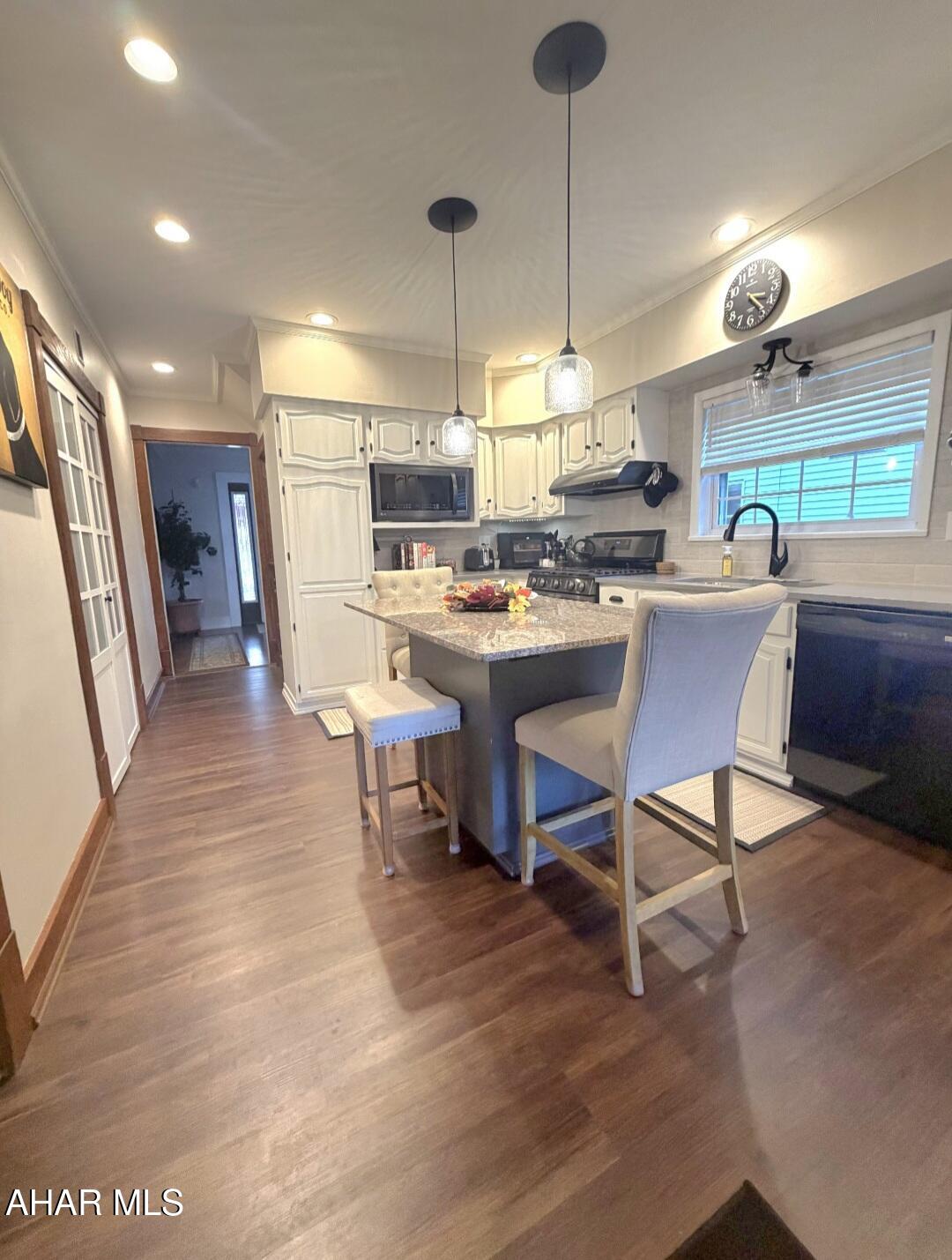 Mansion Park - Residential