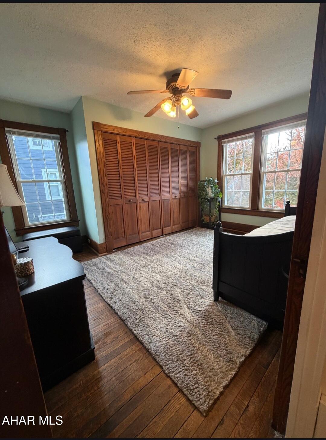 Mansion Park - Residential