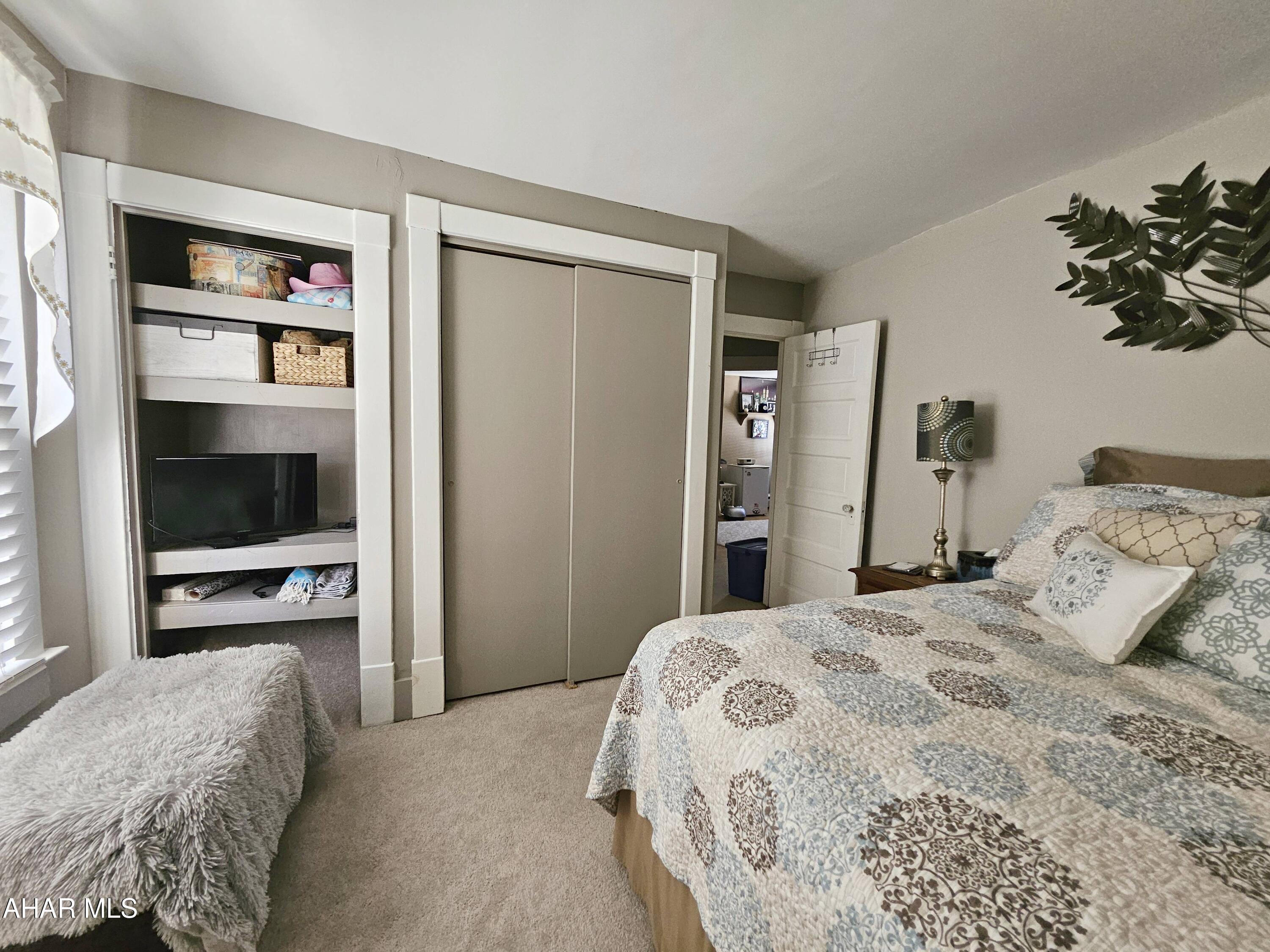 Baker Mansion - Residential