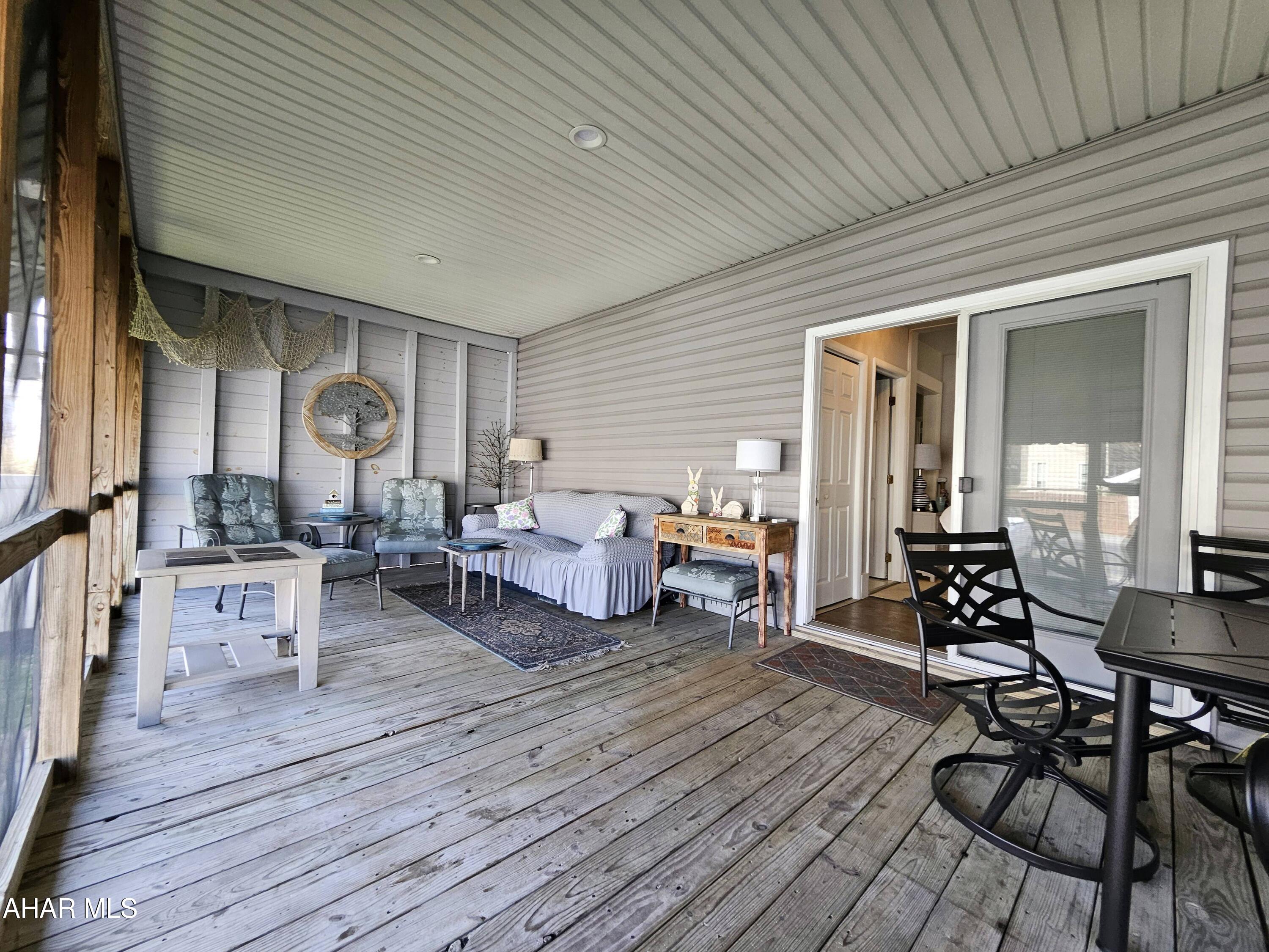 Baker Mansion - Residential