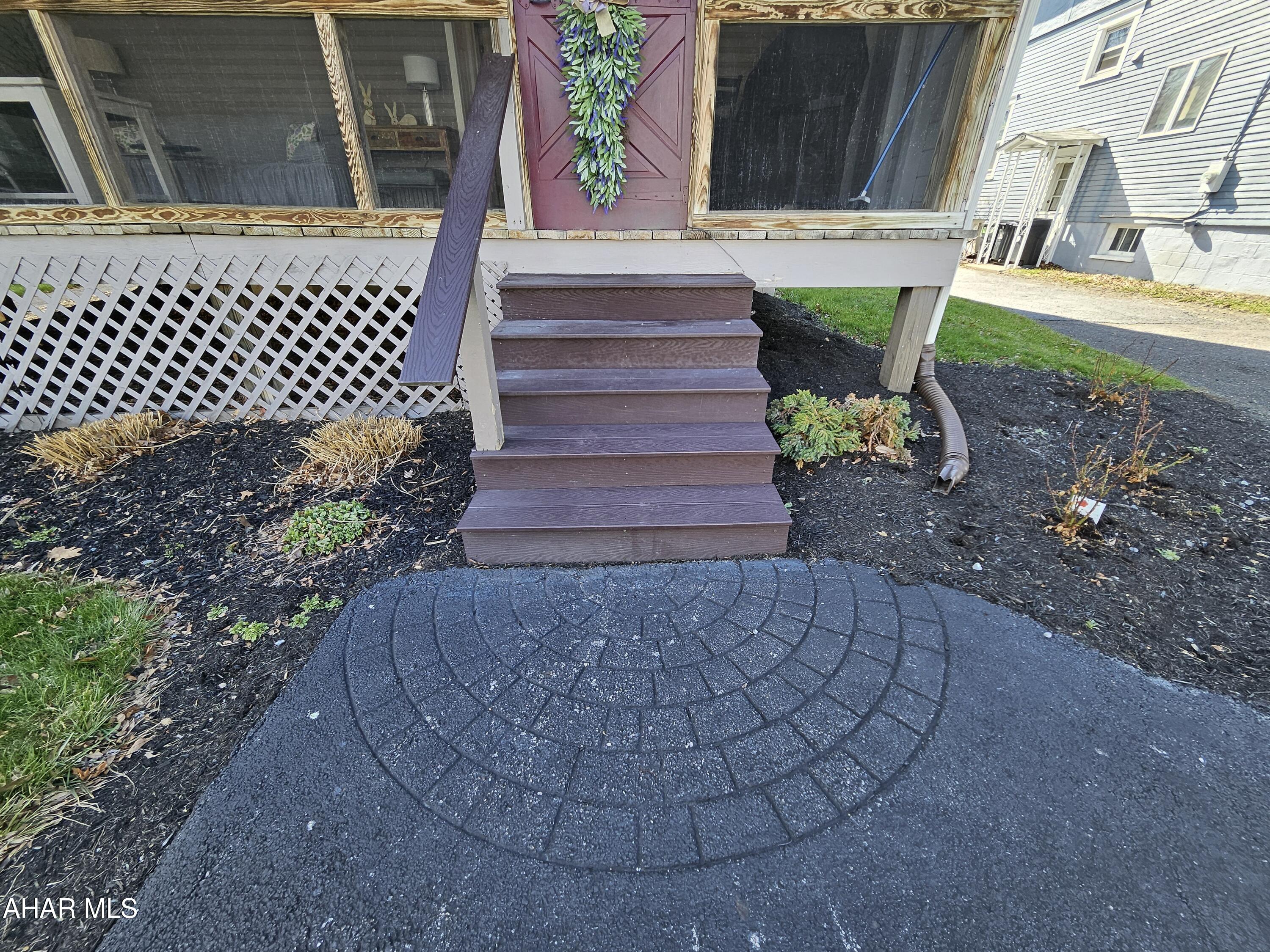 Baker Mansion - Residential