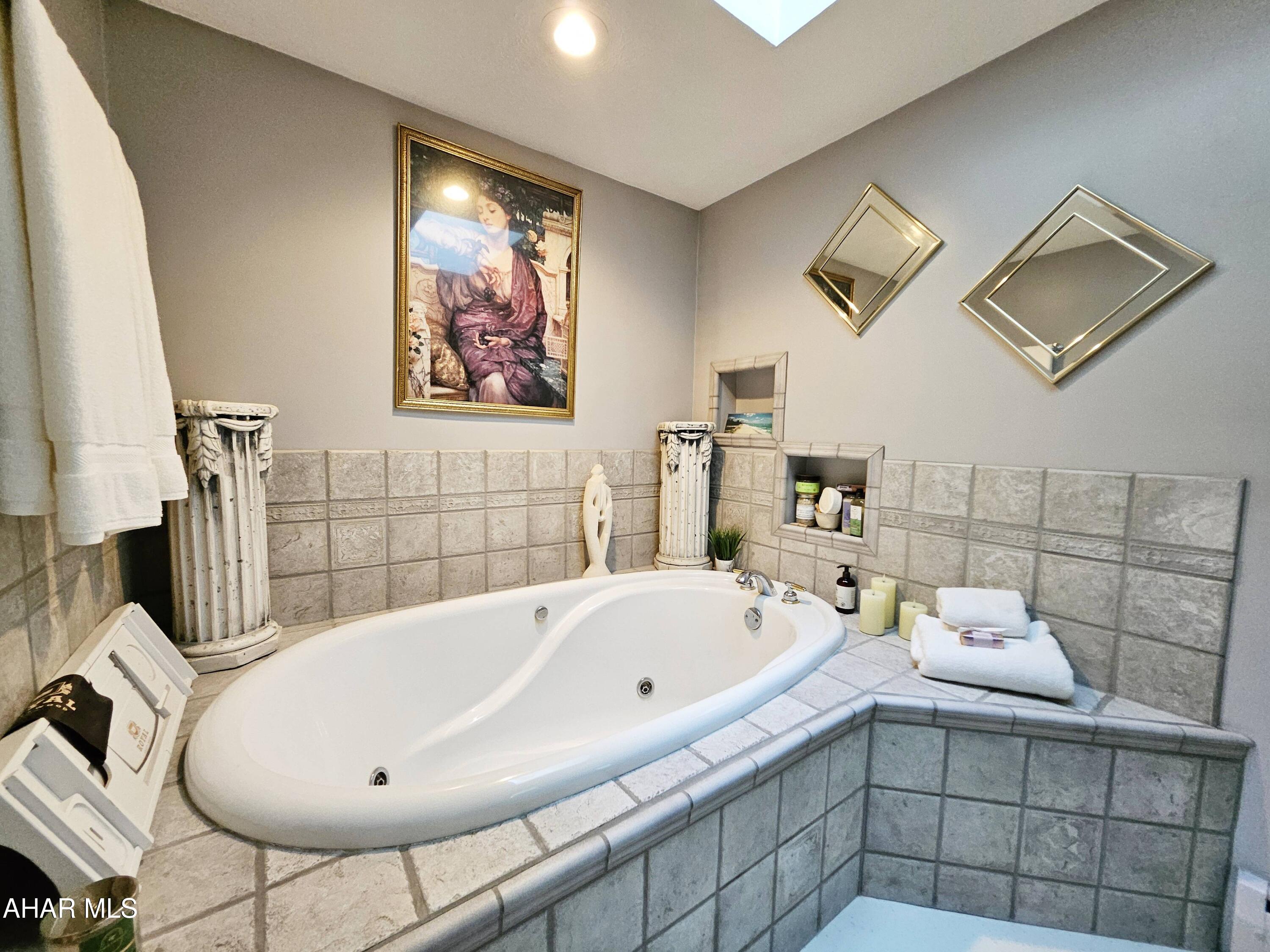 Baker Mansion - Residential