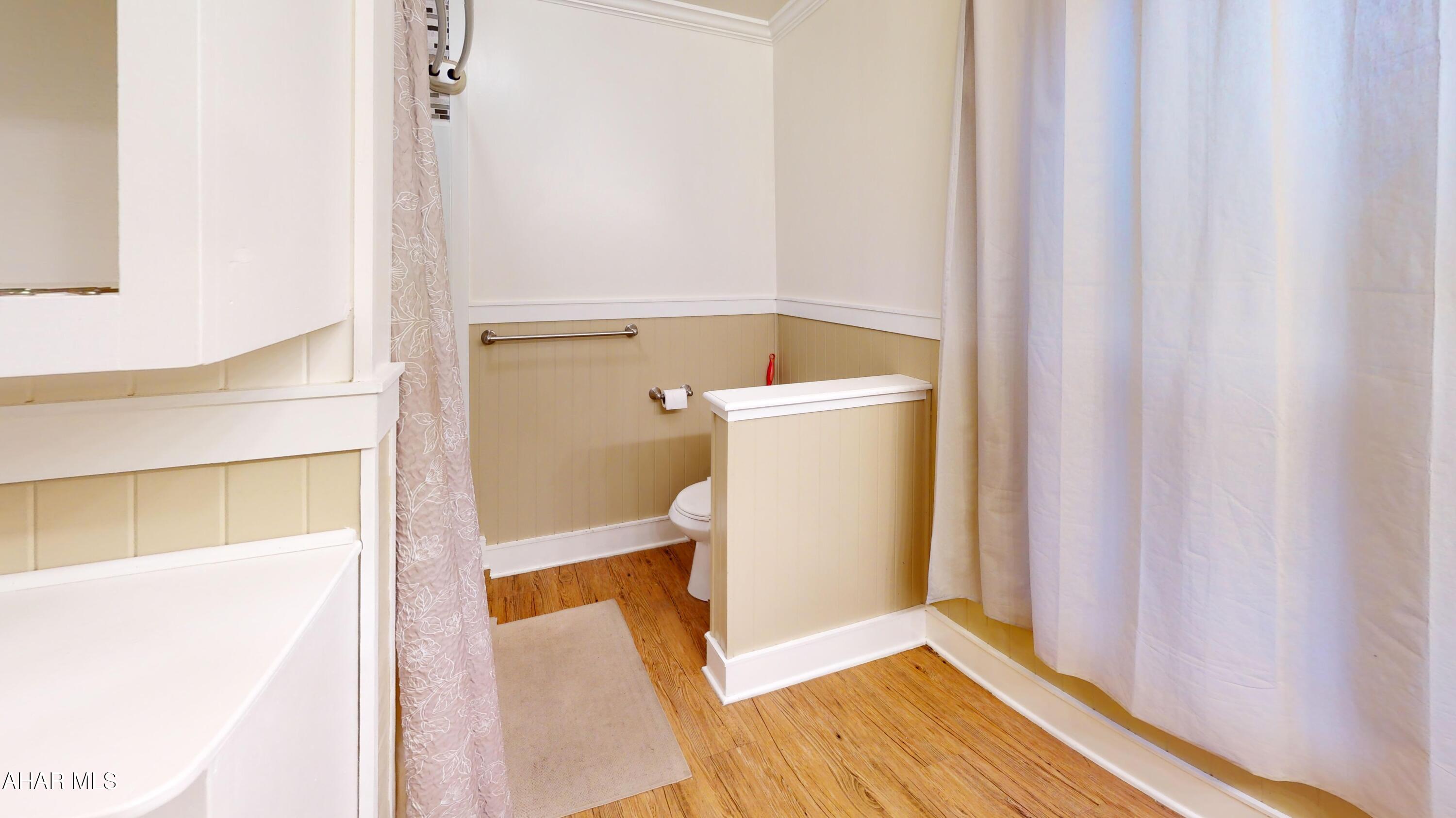 Juniata - Residential