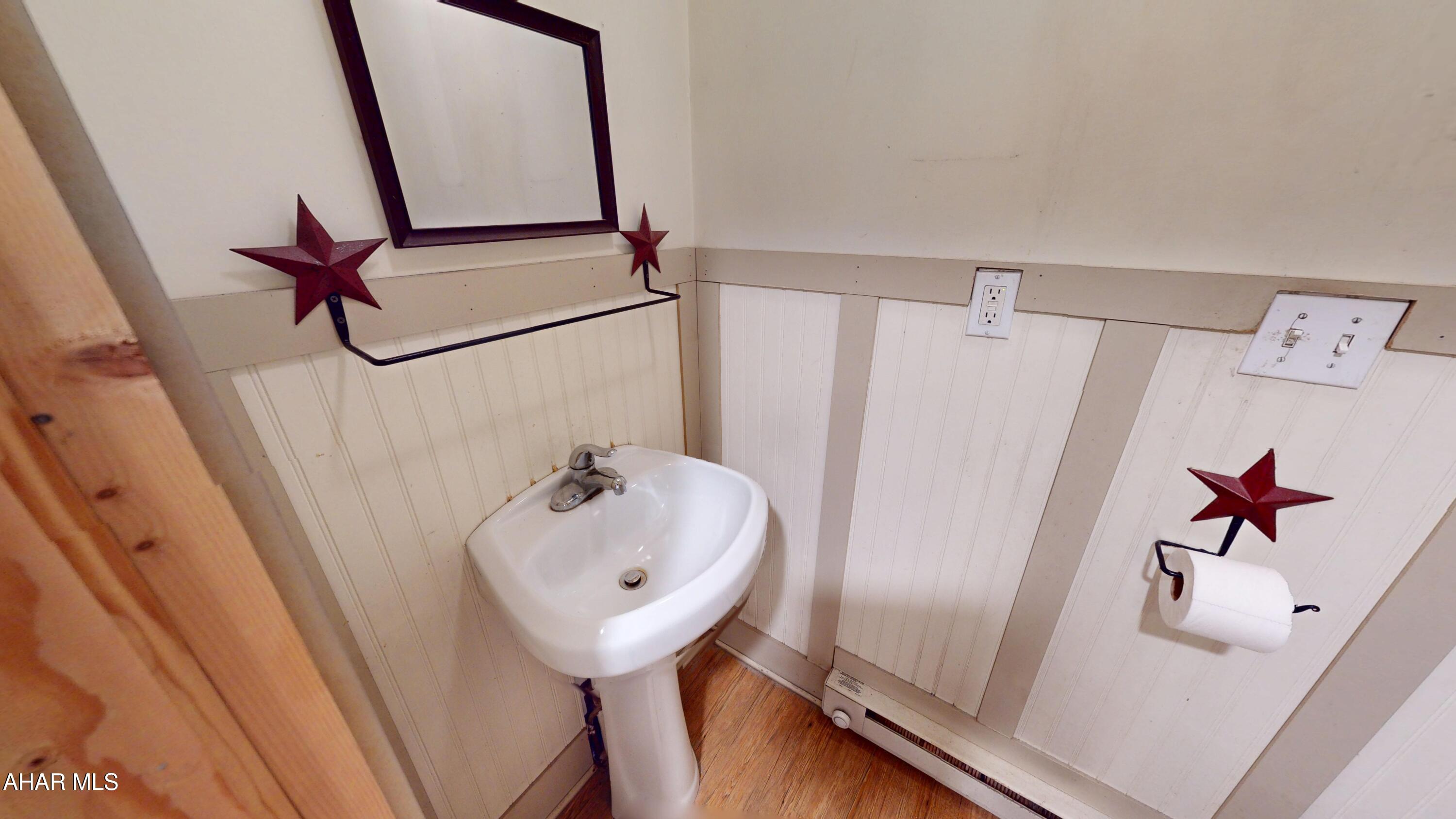 Juniata - Residential