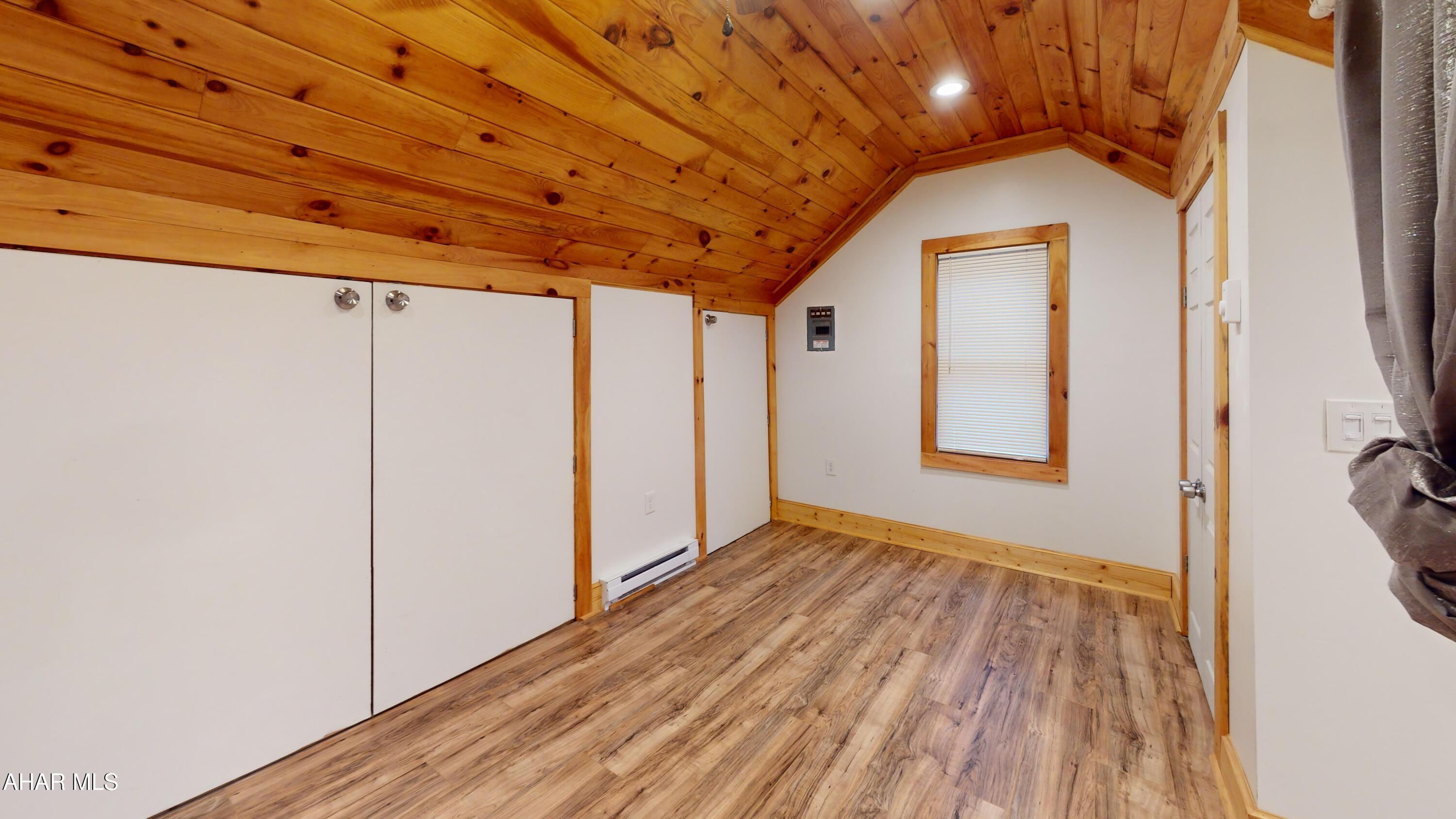 Juniata - Residential