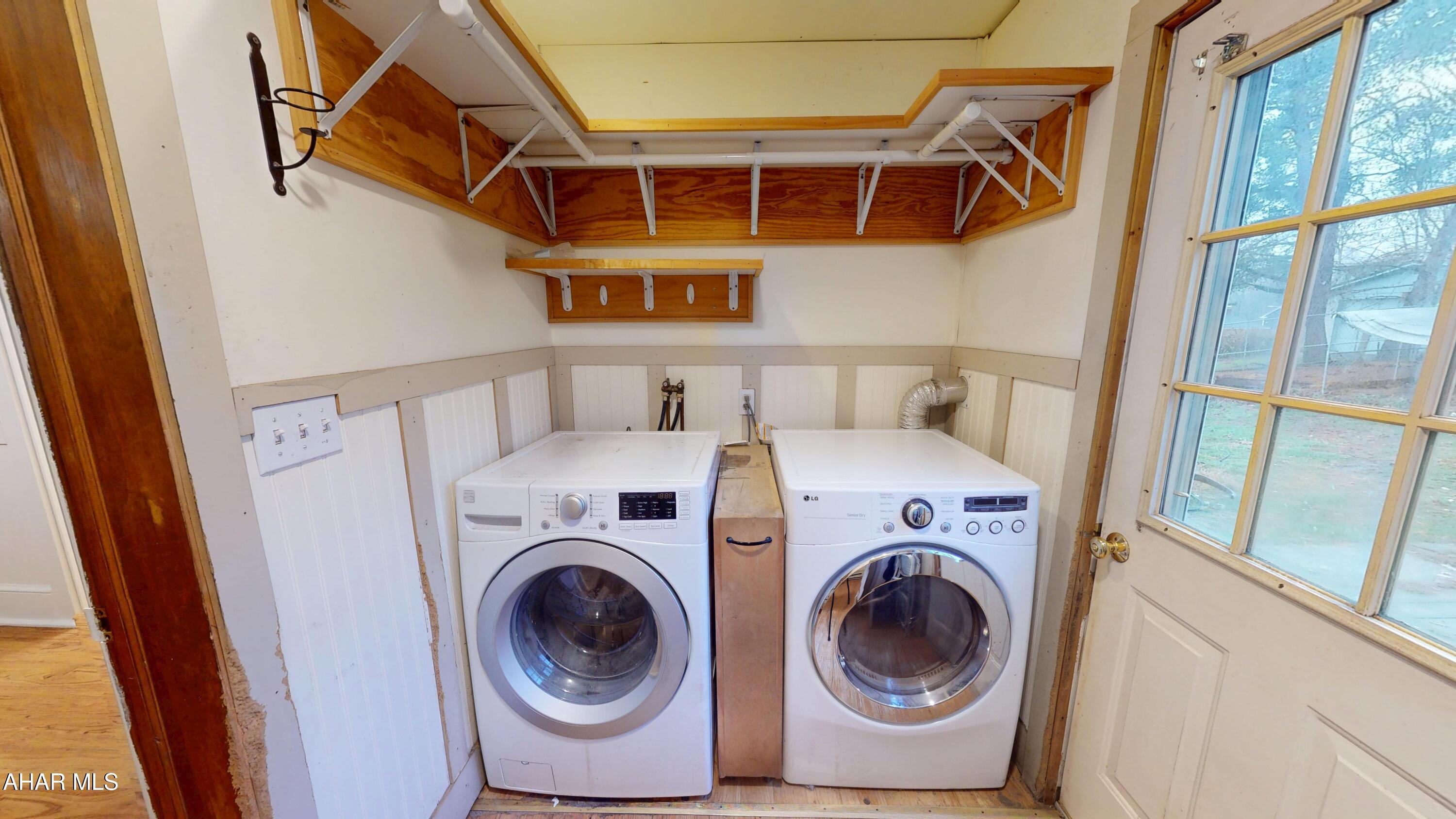 Juniata - Residential