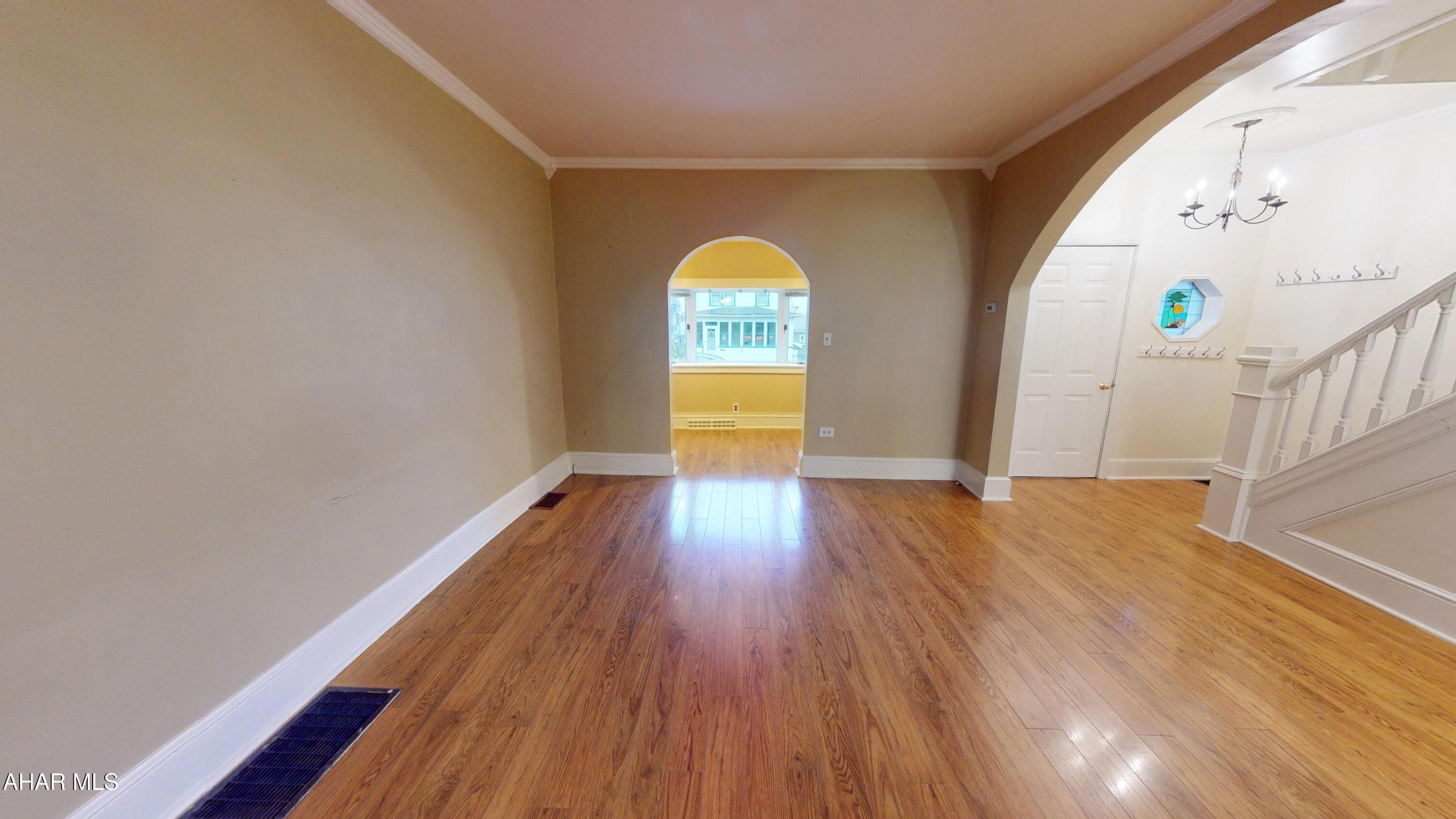 Juniata - Residential