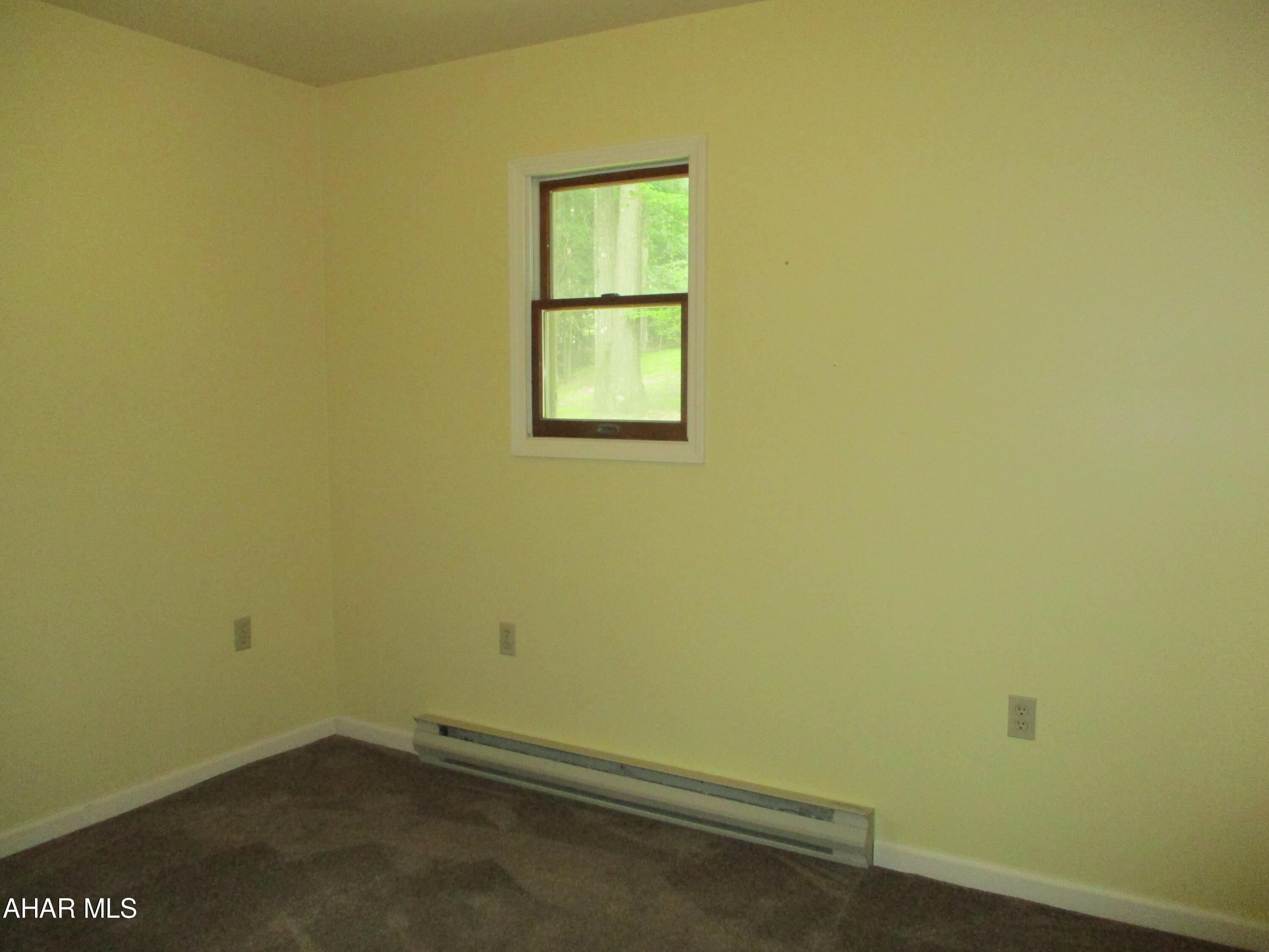 Glendale Yearound - Residential