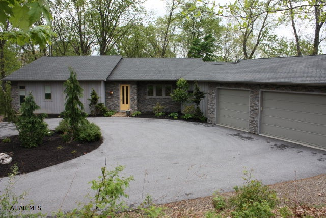 Fox Hollow - Residential