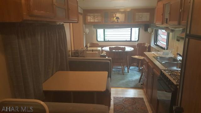 Glendale Yearound - Residential