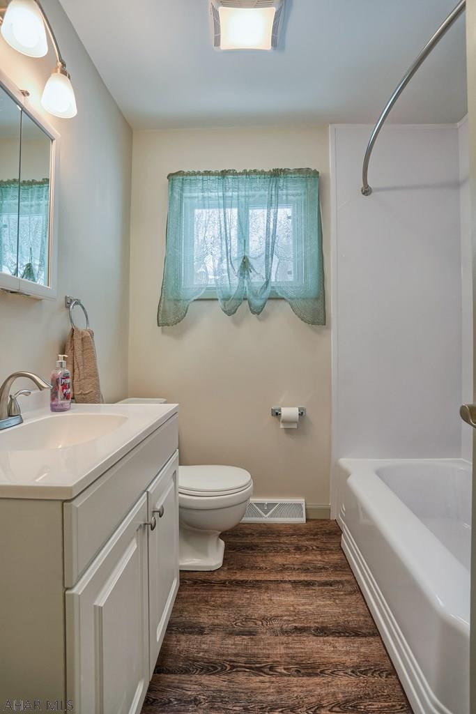 Calvert Hills - Residential