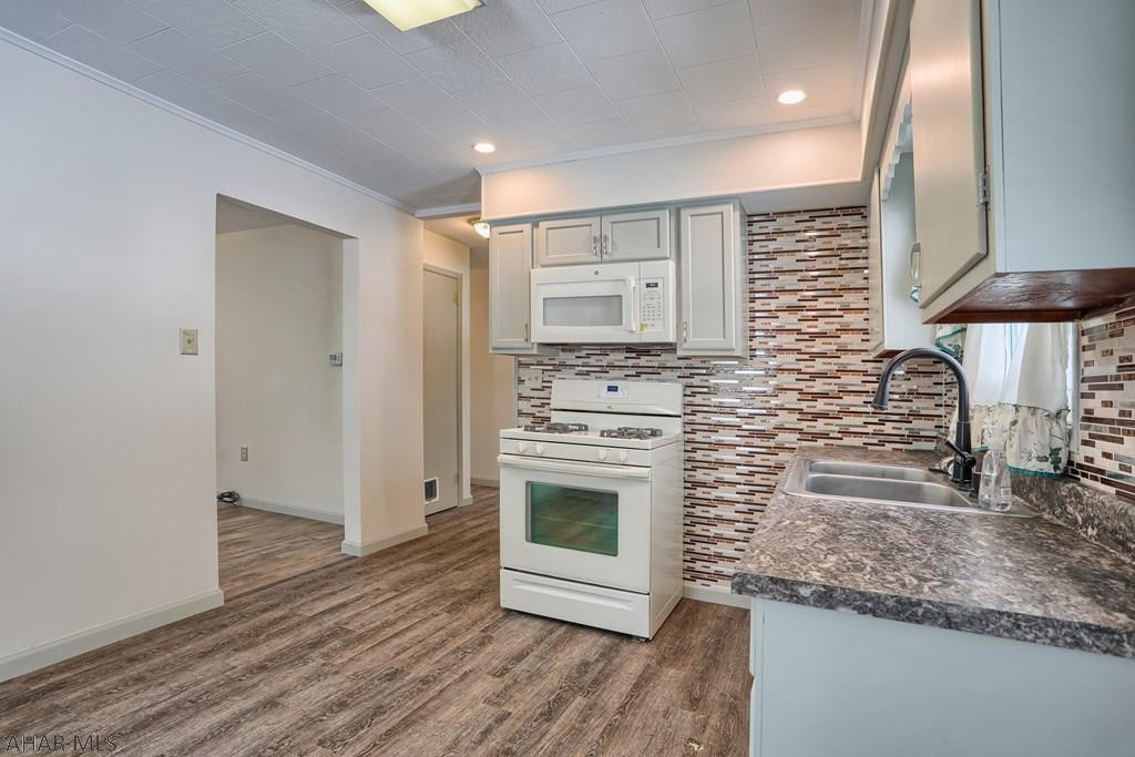 Calvert Hills - Residential