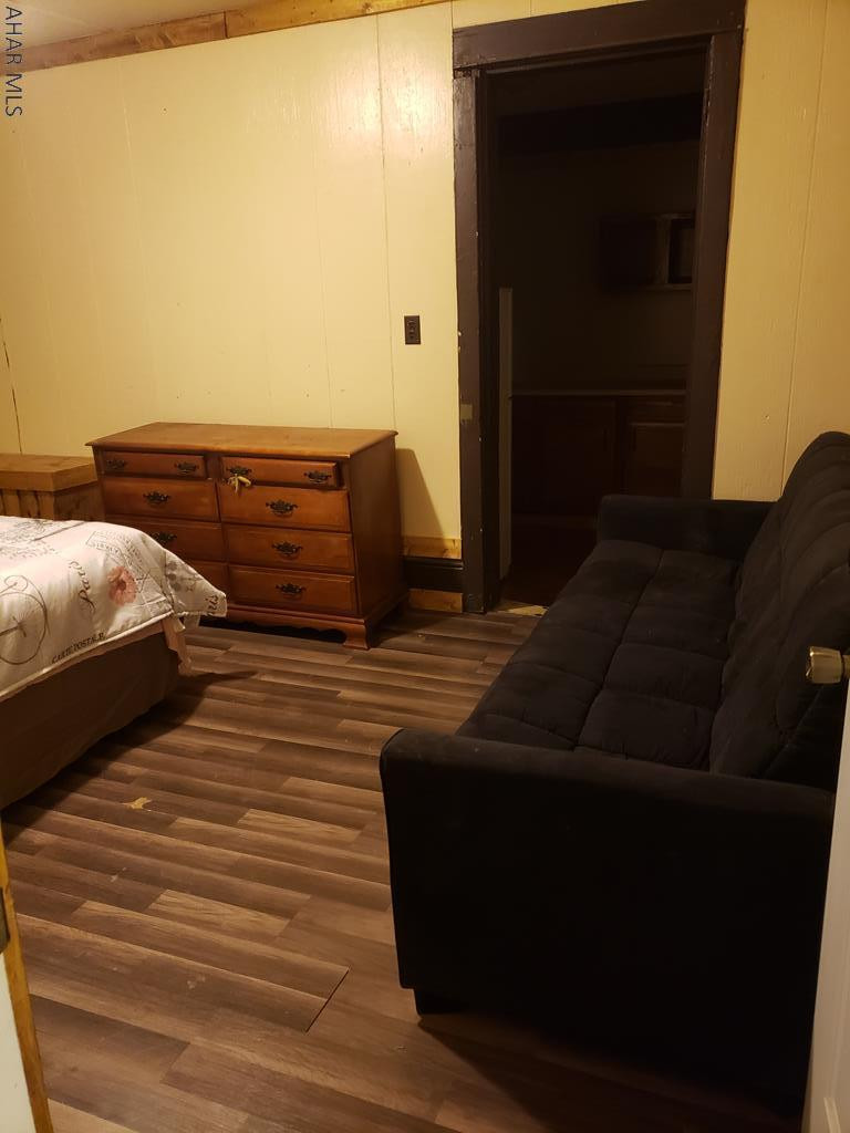 Unknown - Commercial Sale