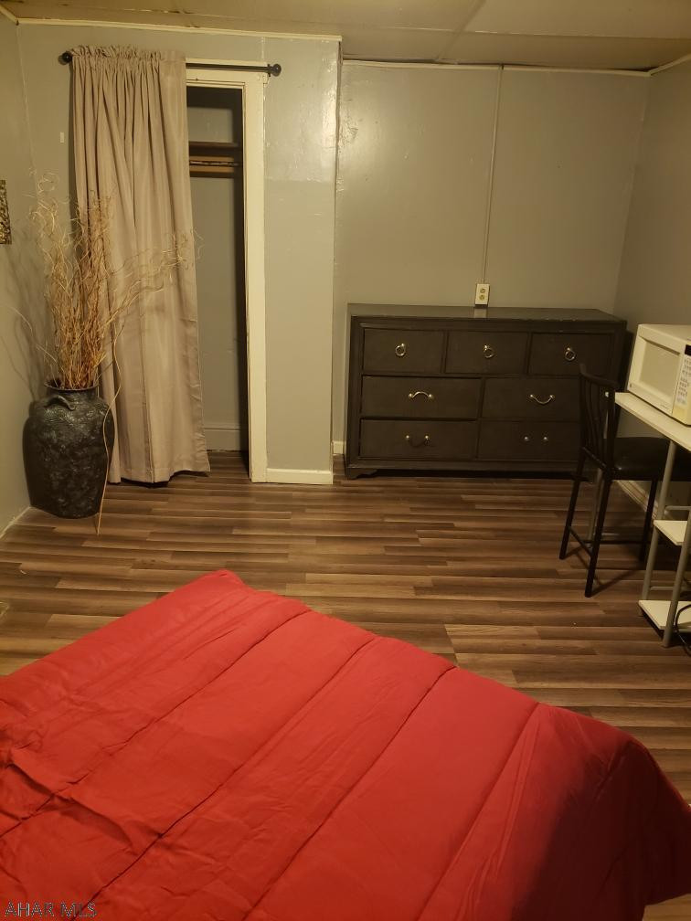 Unknown - Commercial Sale