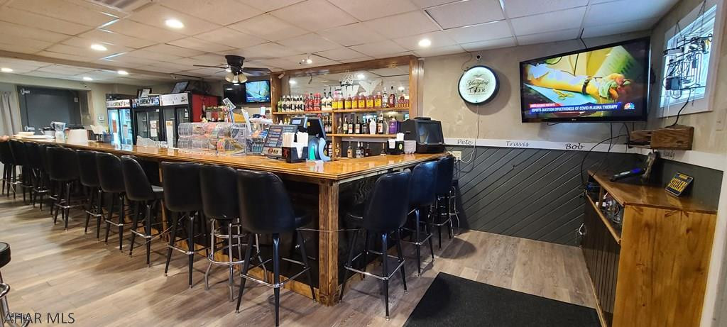 Unknown - Commercial Sale