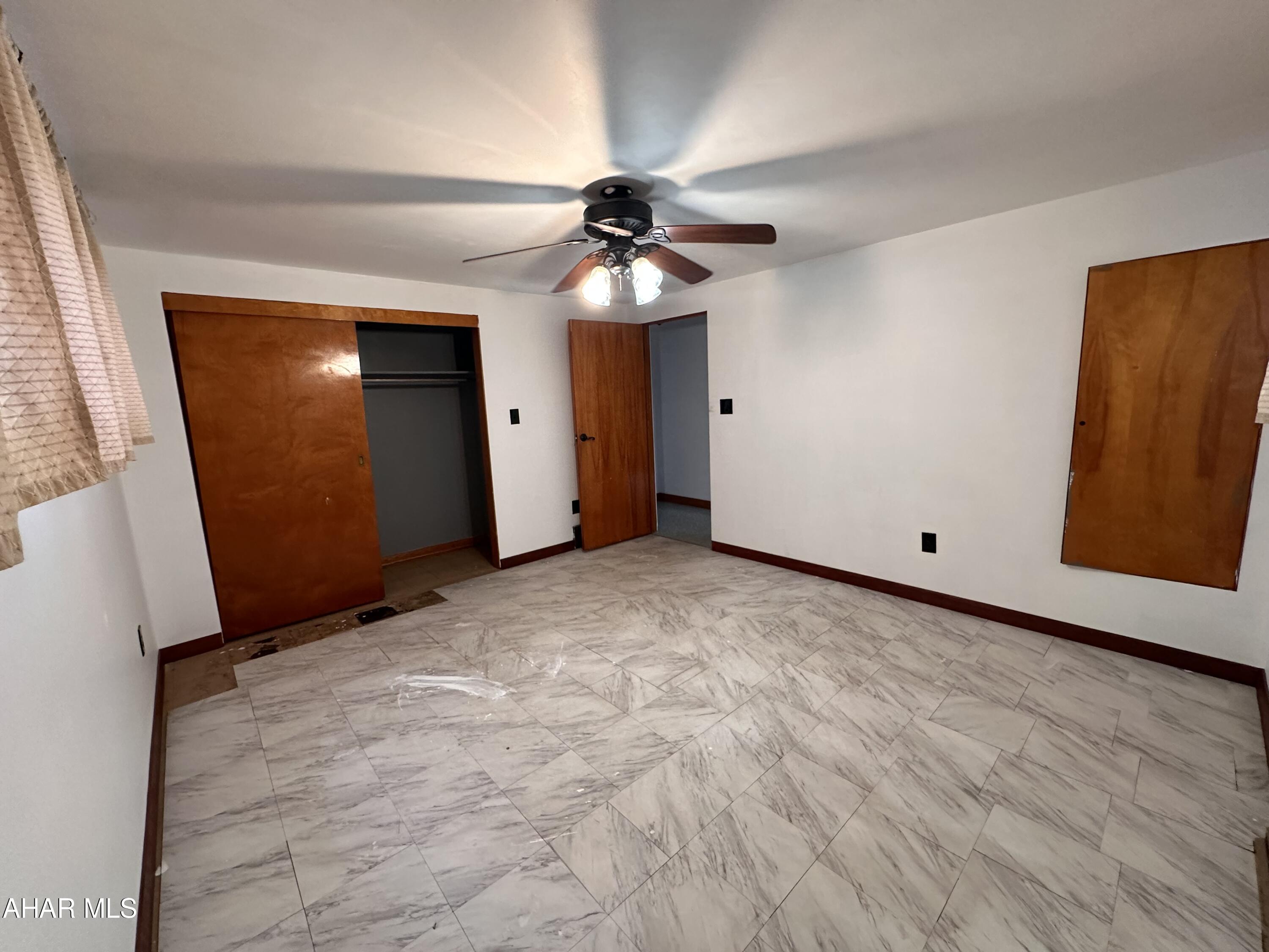 East Loop - Residential