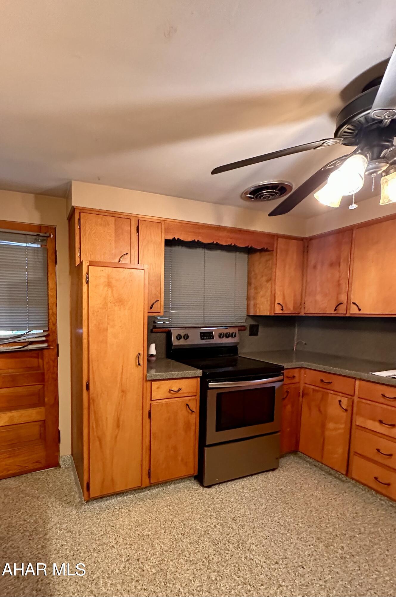 East Loop - Residential