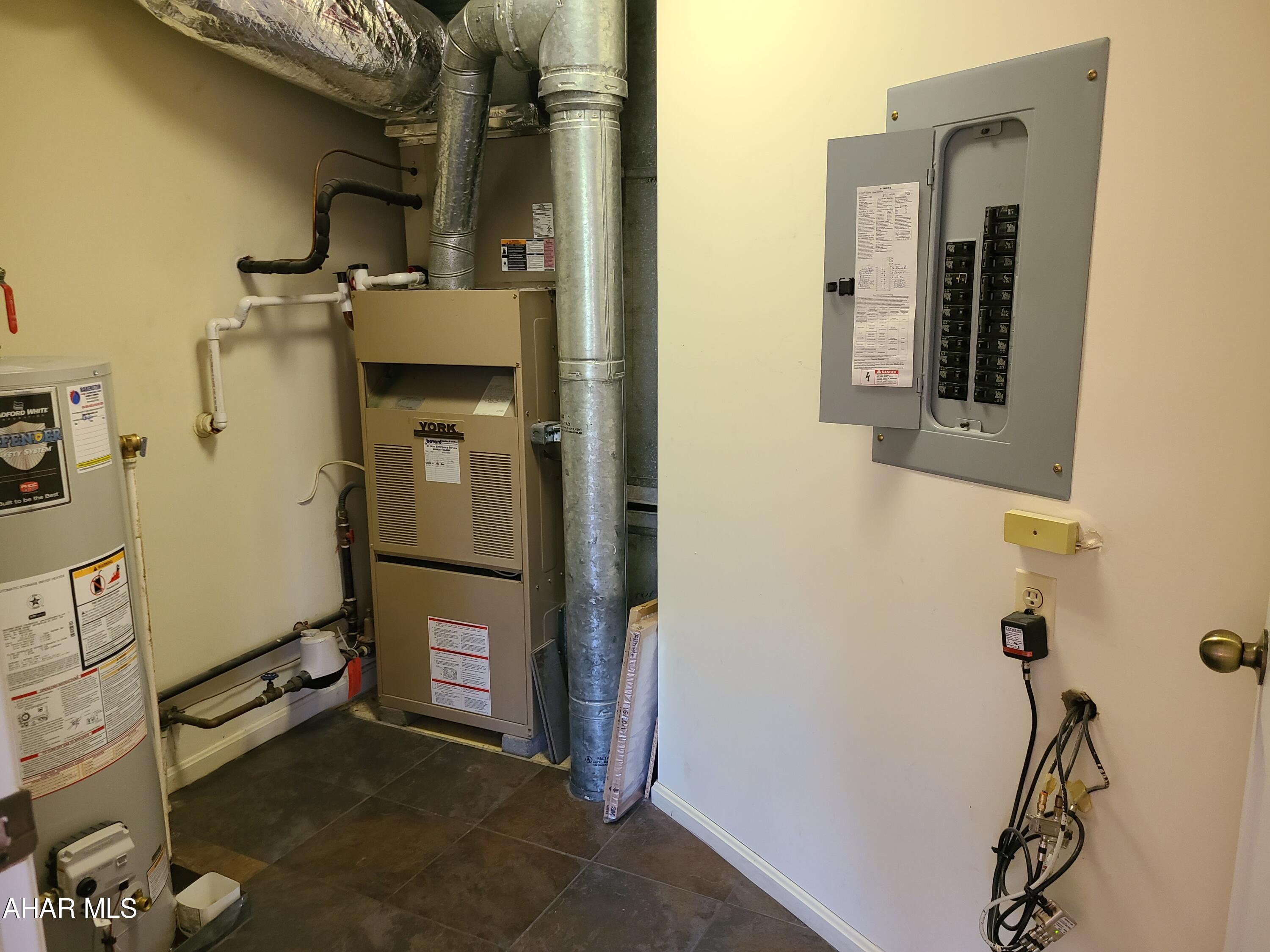 Penn Terrace - Residential