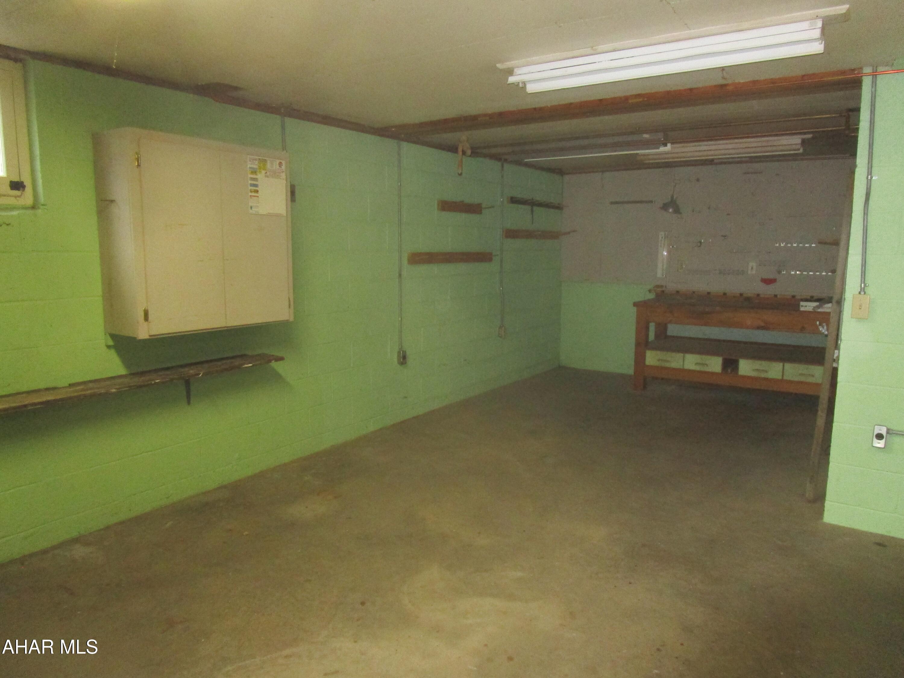 Meadowbrook Terrace - Residential