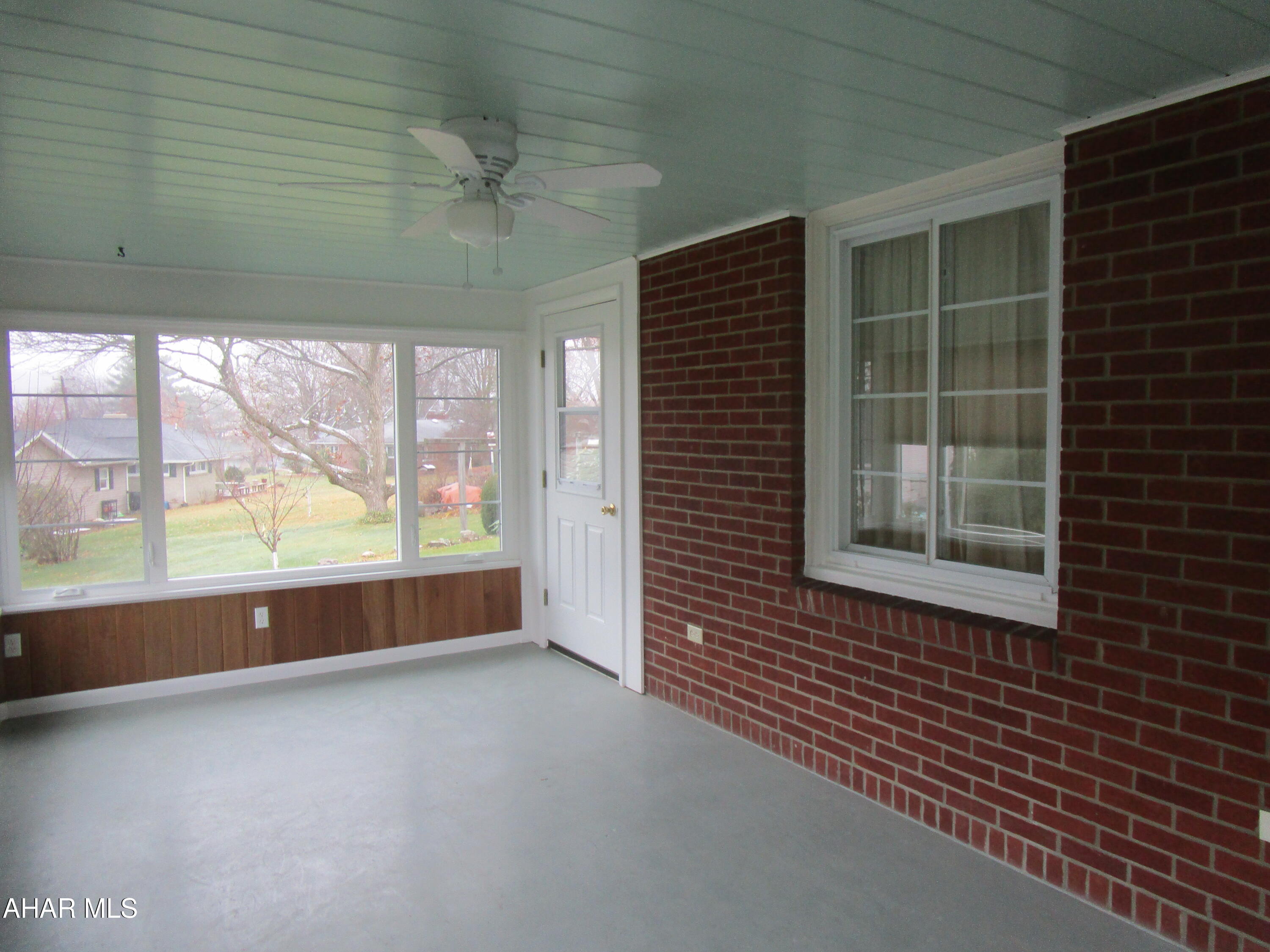 Meadowbrook Terrace - Residential