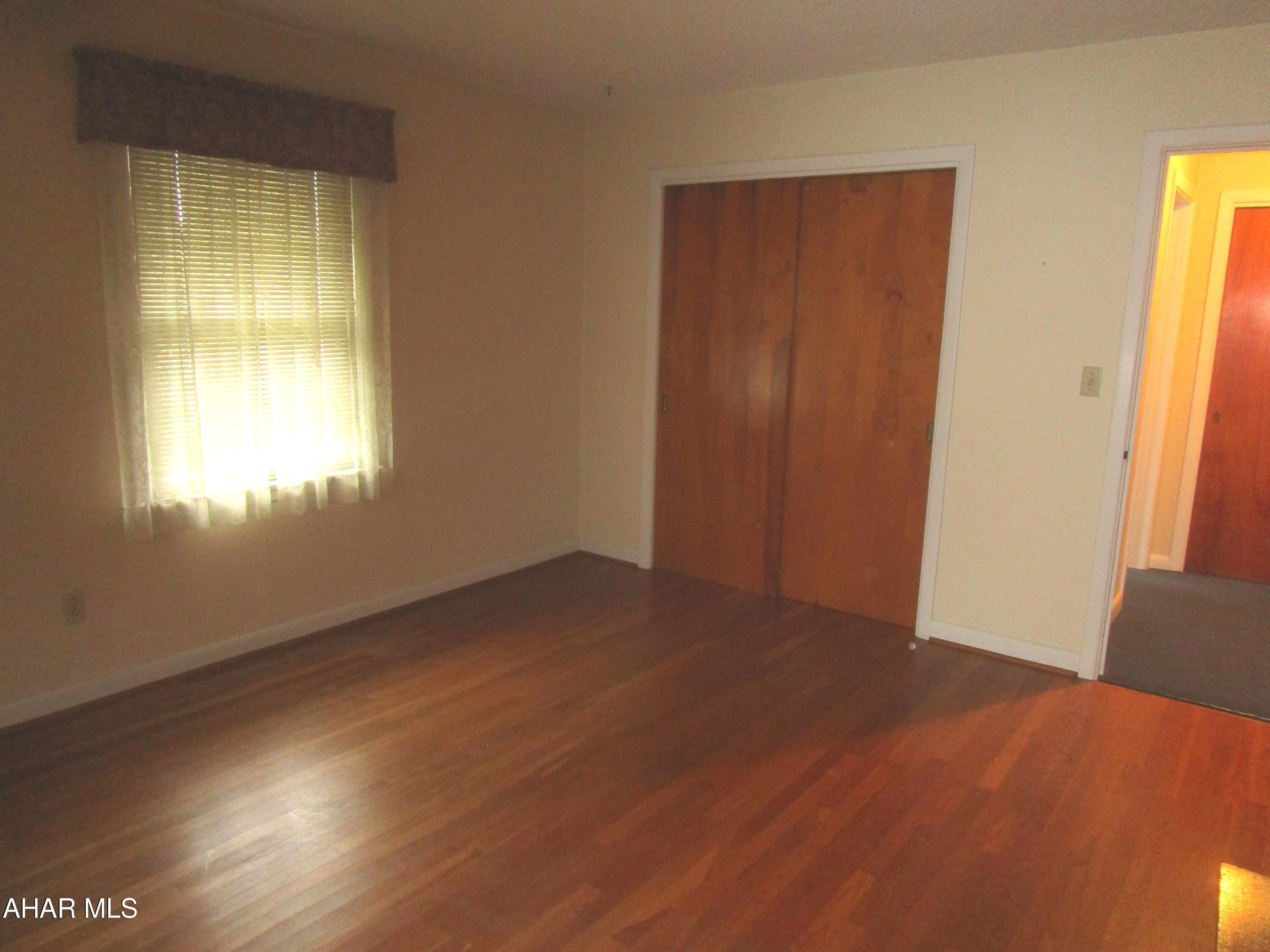 Meadowbrook Terrace - Residential