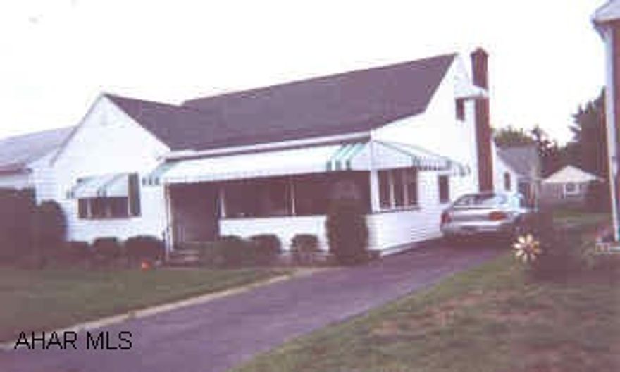 1-1/2  STORY VINYL SIDED HOME. CHARMING 4 BEDROOM CAPE COD WITH HARDWOOD FLOORS, UPDATED BATHS, CENTRAL AIR, FINISHED BASEMENT, WONDERFUL SUMMER ENCLOSED PORCH.  NO SHOWINGS UNTIL 2/12/04.