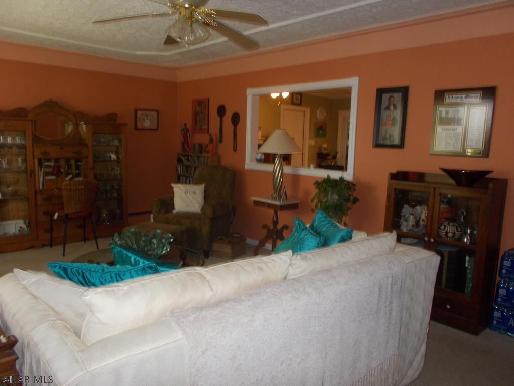 Holliday Heights - Residential