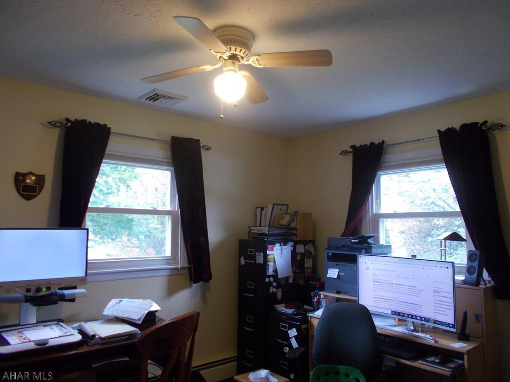 Holliday Heights - Residential