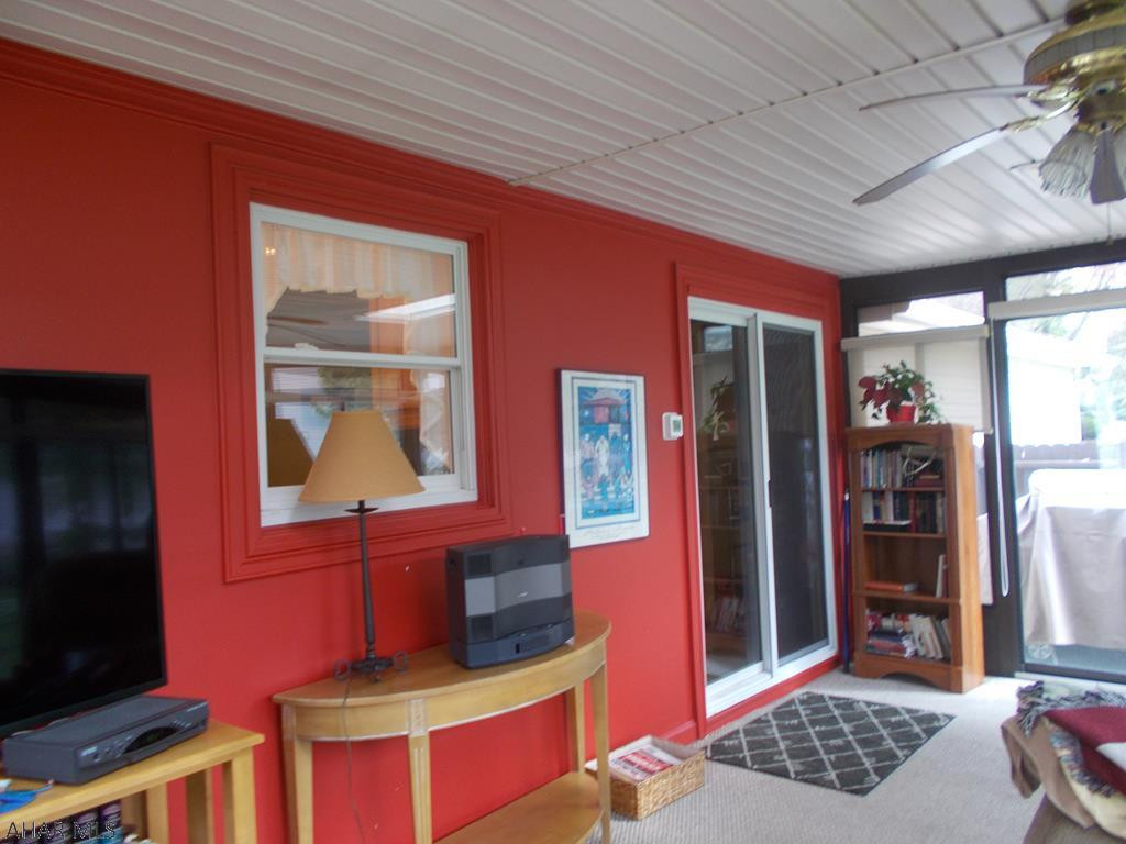 Holliday Heights - Residential