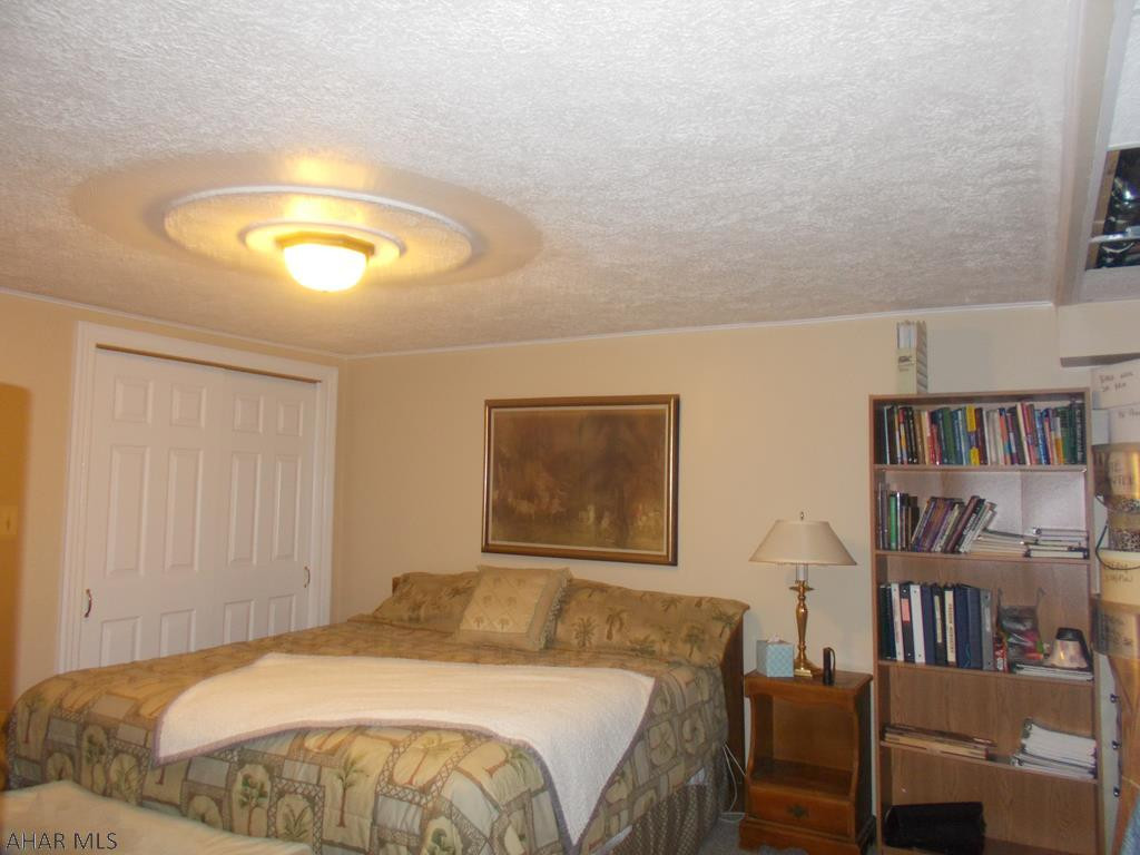 Holliday Heights - Residential