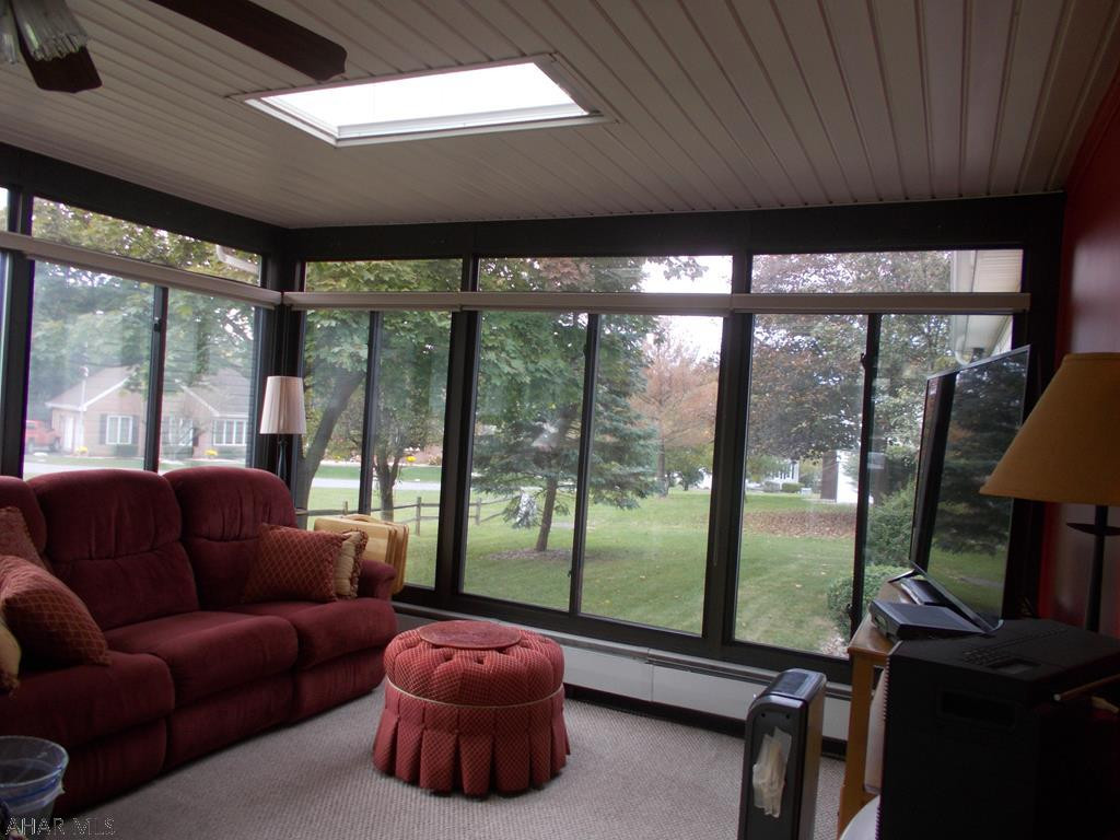 Holliday Heights - Residential