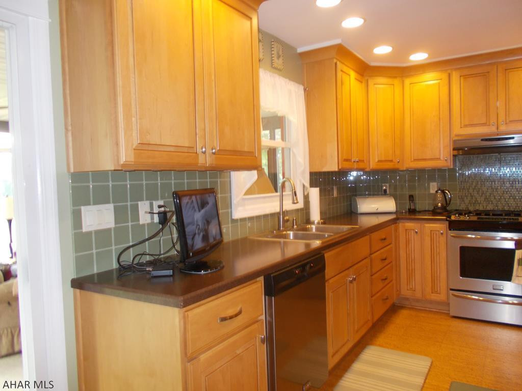 Holliday Heights - Residential