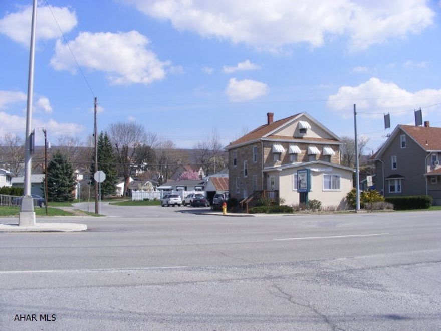 Nice office space in good location. Paved parking lot. Quick possession..Non conforming use variance may be needed.